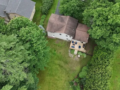 32 Logwood Circle Essex VT 05452