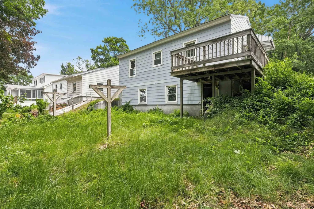 25 Kendall Avenue Manchester NH 03103