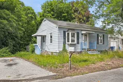25 Kendall Avenue Manchester NH 03103