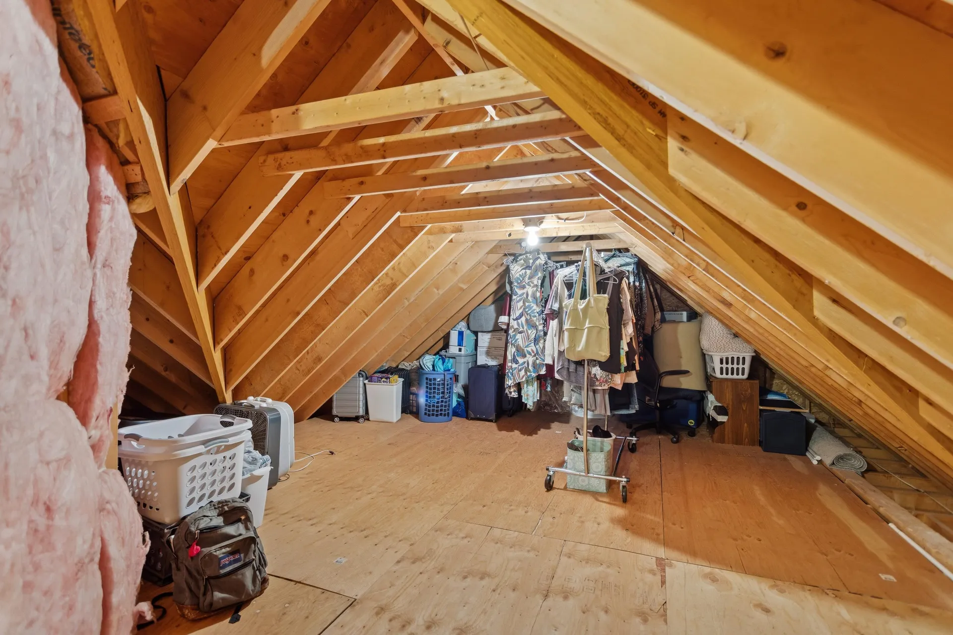28 Saint Andrews Way Londonderry NH 03053