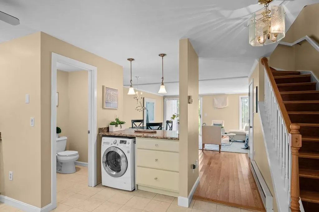 23 Cusack Road Hampton NH 03842