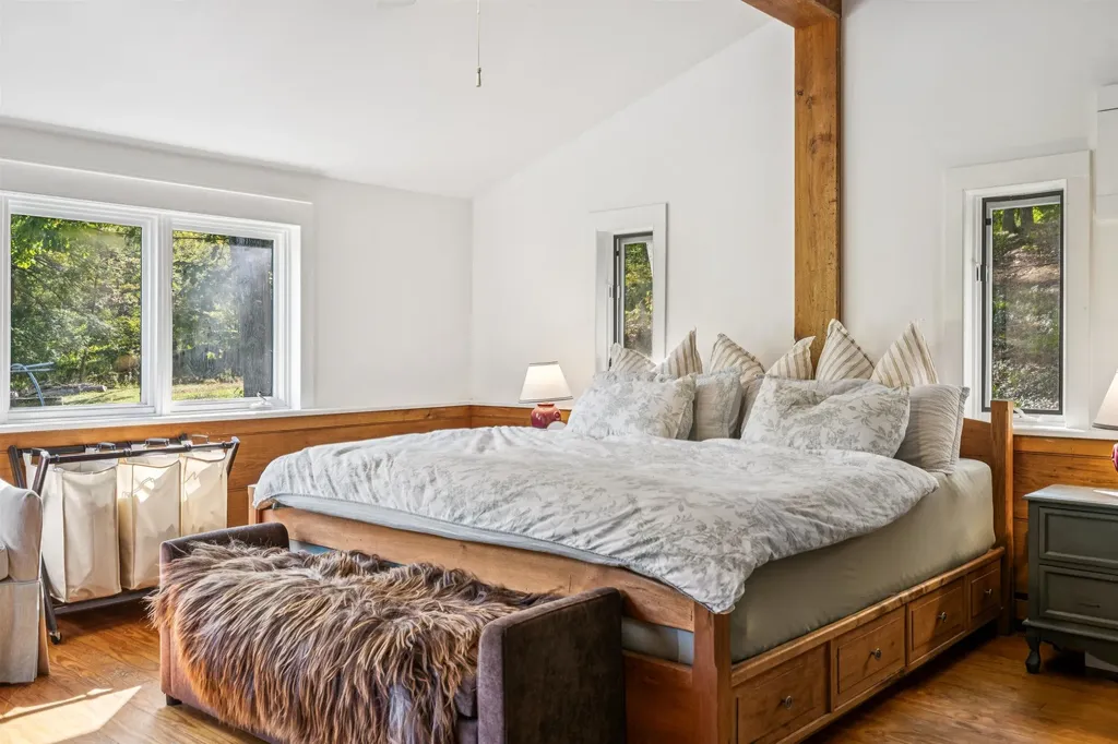 2230 Quimby Mountain Road Sharon VT 05065