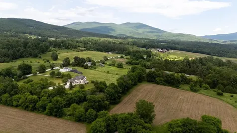 2054 Us Route 7 N Rutland Town VT 05701