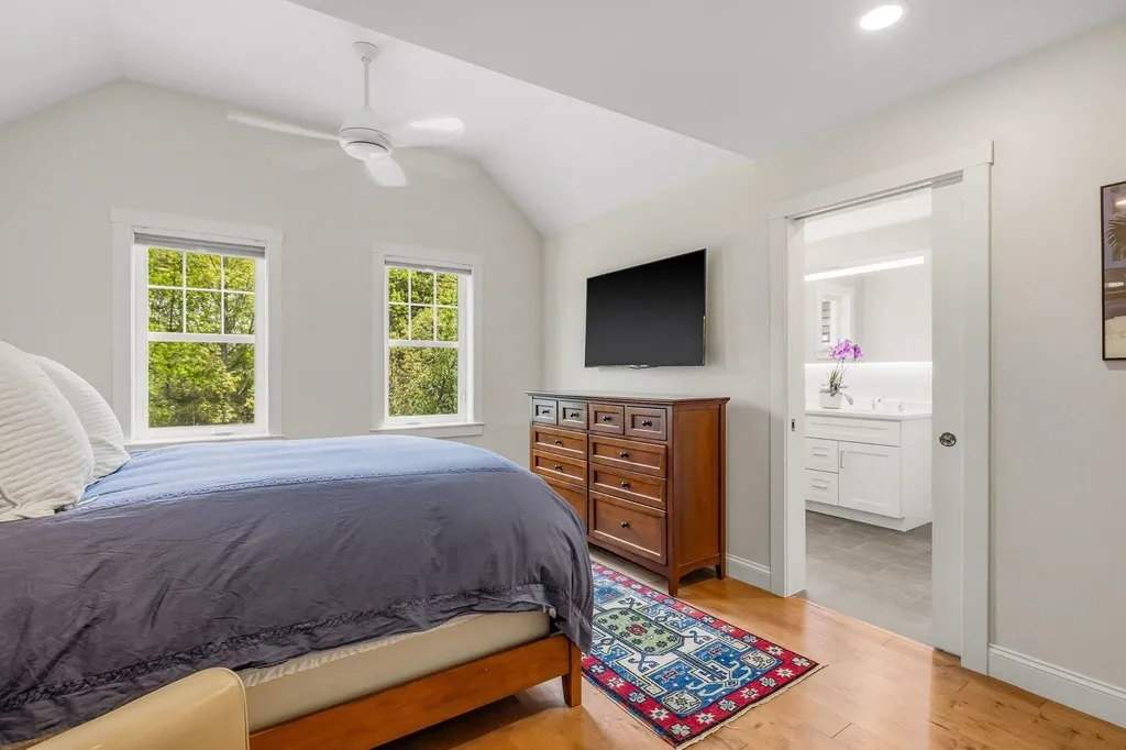 293 Peverly Hill Road Portsmouth NH 03801