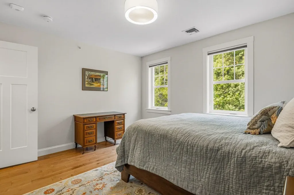 293 Peverly Hill Road Portsmouth NH 03801