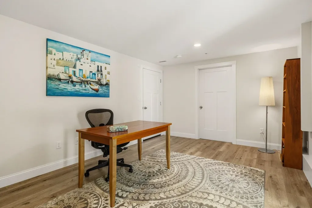 293 Peverly Hill Road Portsmouth NH 03801