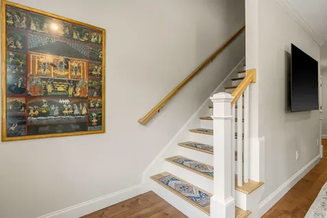 293 Peverly Hill Road Portsmouth NH 03801