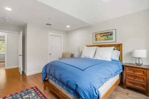 293 Peverly Hill Road Portsmouth NH 03801