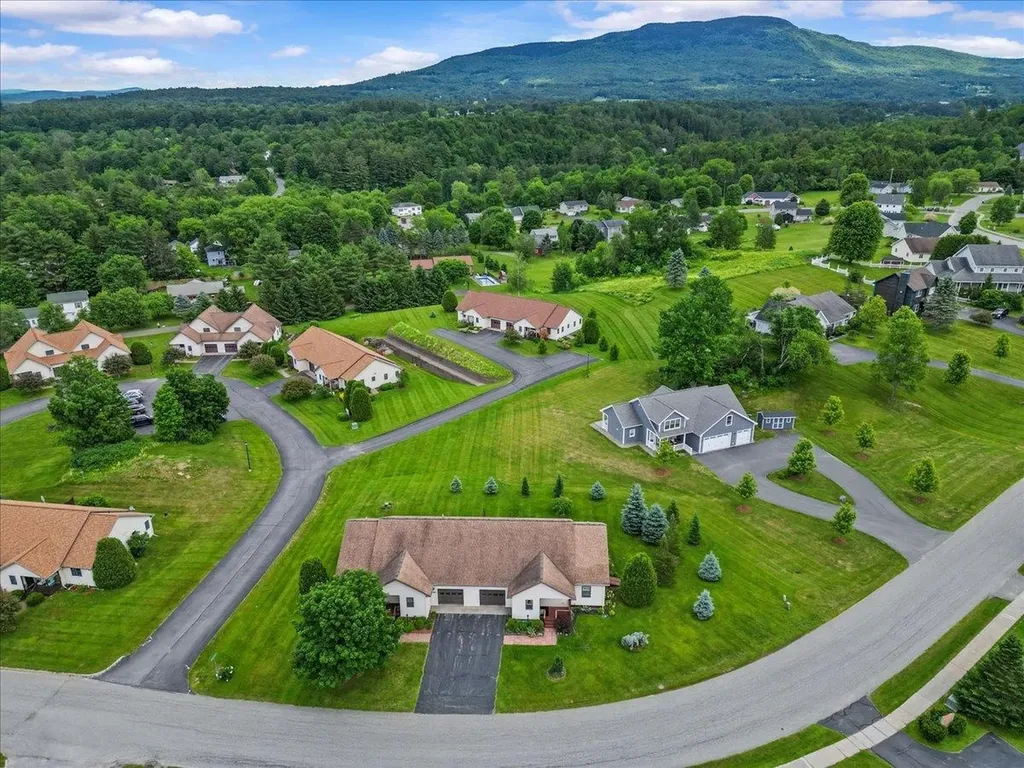 55 Jersey Way Morristown VT 05661