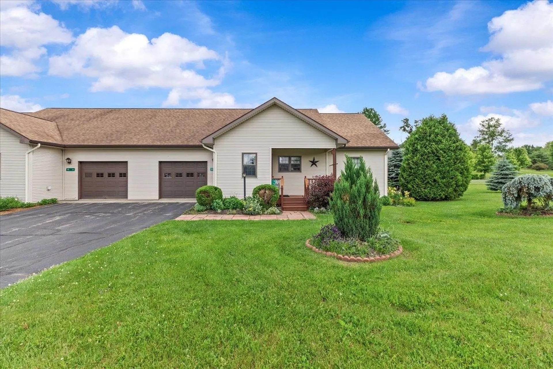 55 Jersey Way Morristown VT 05661