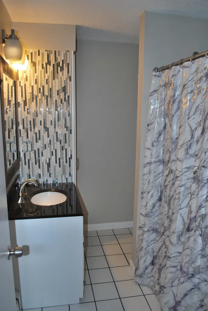43 Camelot Drive Bedford NH 03110