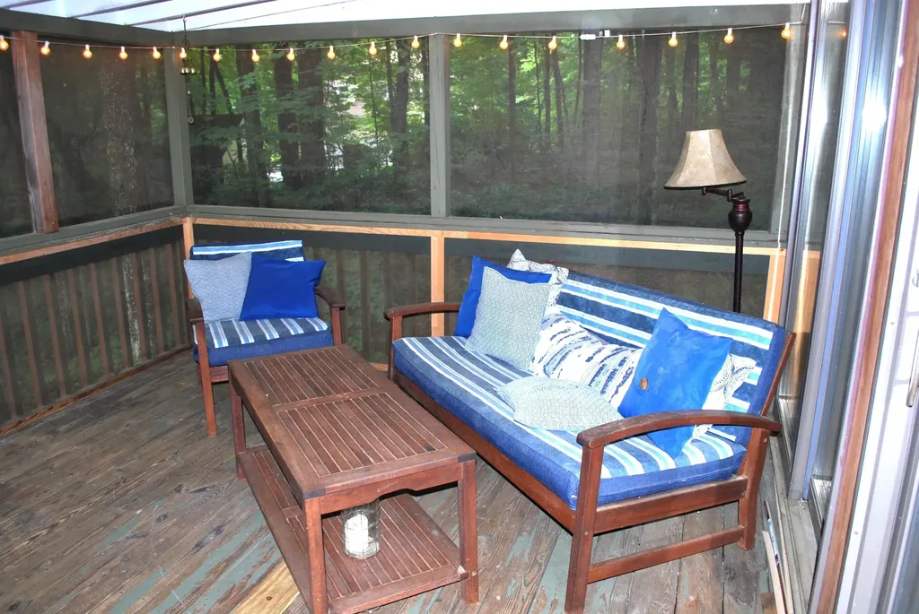 43 Camelot Drive Bedford NH 03110