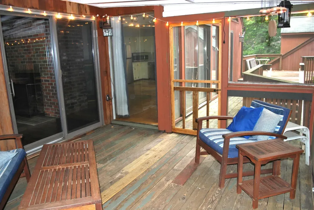 43 Camelot Drive Bedford NH 03110