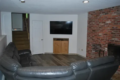 43 Camelot Drive Bedford NH 03110