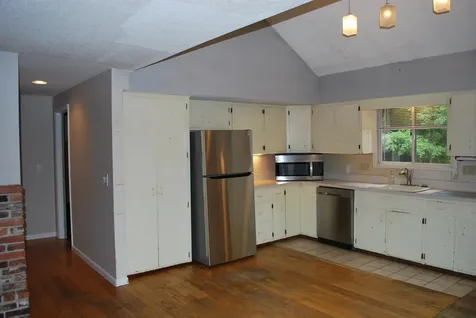43 Camelot Drive Bedford NH 03110