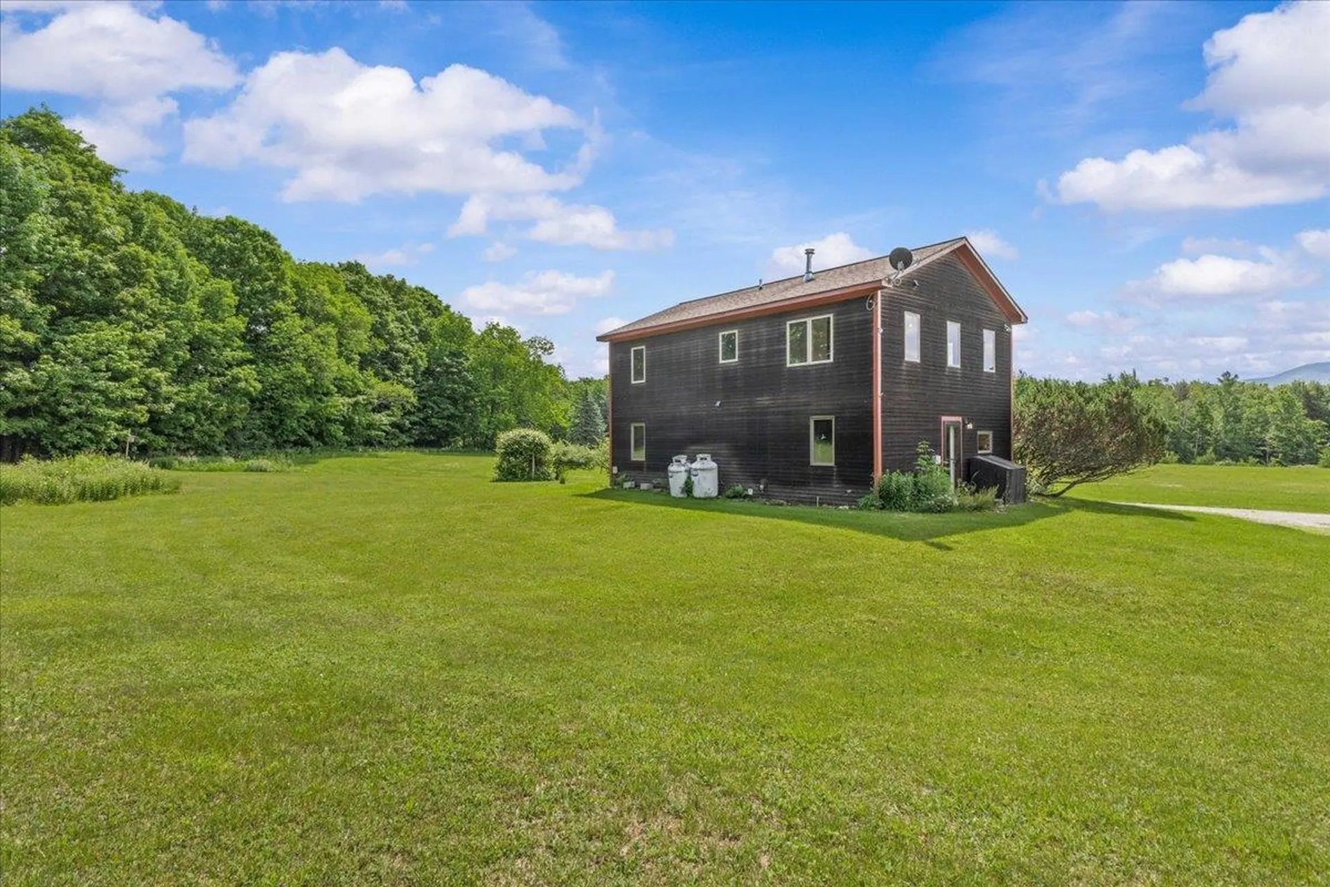 1992 West Hill Road Stowe VT 05672