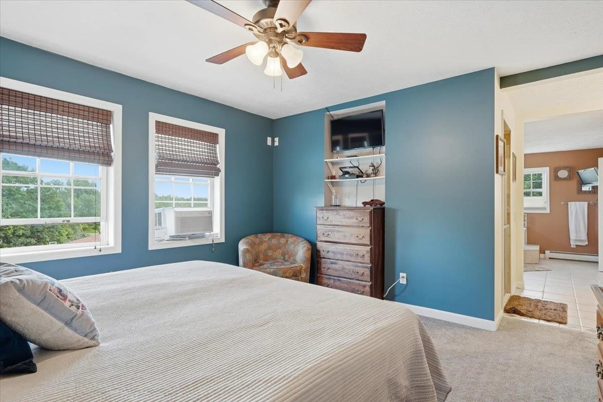 102 Pearl Street Grand Isle VT 05458