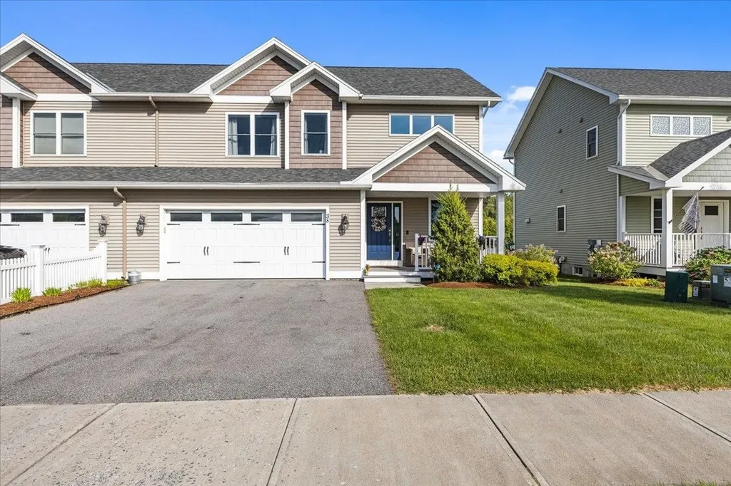 38 Chase Court Essex VT 05452