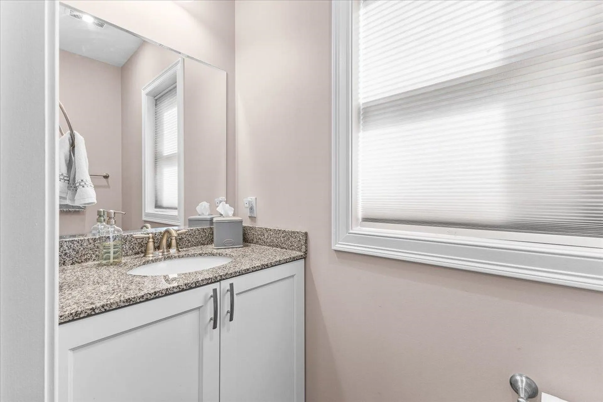 38 Chase Court Essex VT 05452