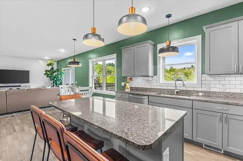 38 Chase Court Essex VT 05452