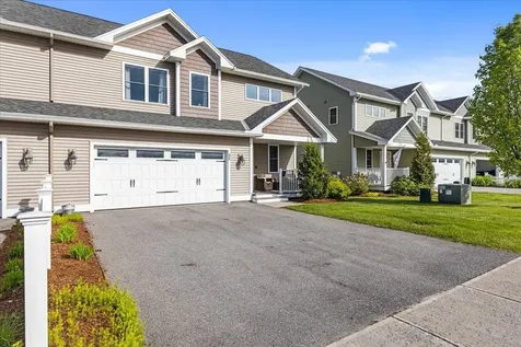 38 Chase Court Essex VT 05452