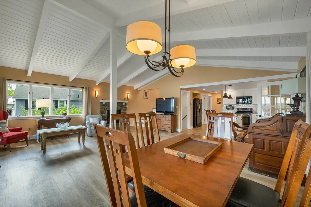 179 Nicola Road Middleton NH 03887
