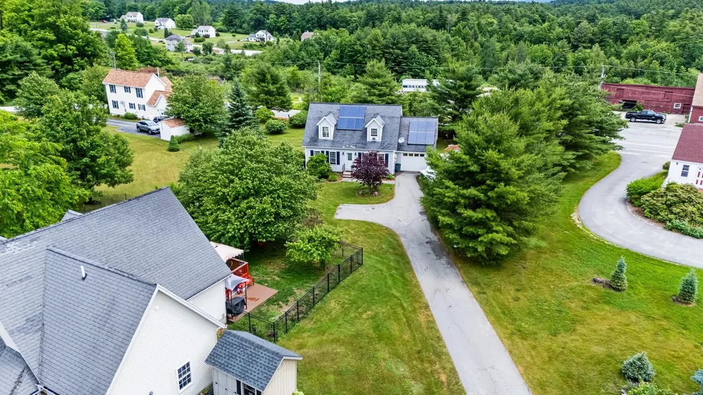 23 Windy Fields Lane Jaffrey NH 03452