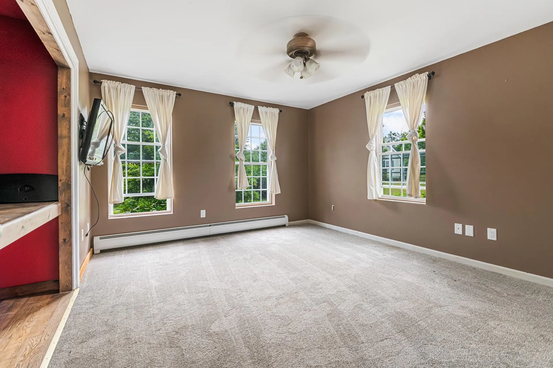 23 Windy Fields Lane Jaffrey NH 03452