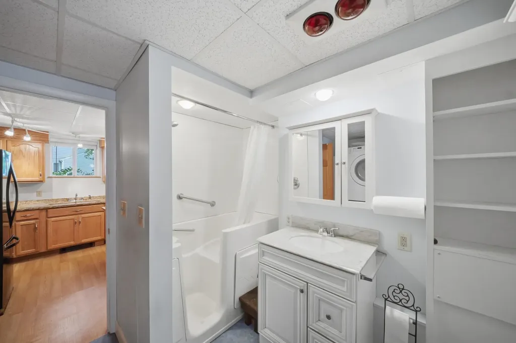 1001 Ocean Boulevard Hampton NH 03842