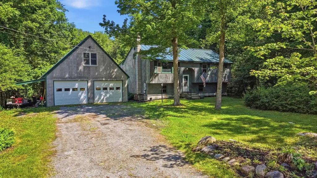 21 Evergreen Drive Goffstown NH 03045