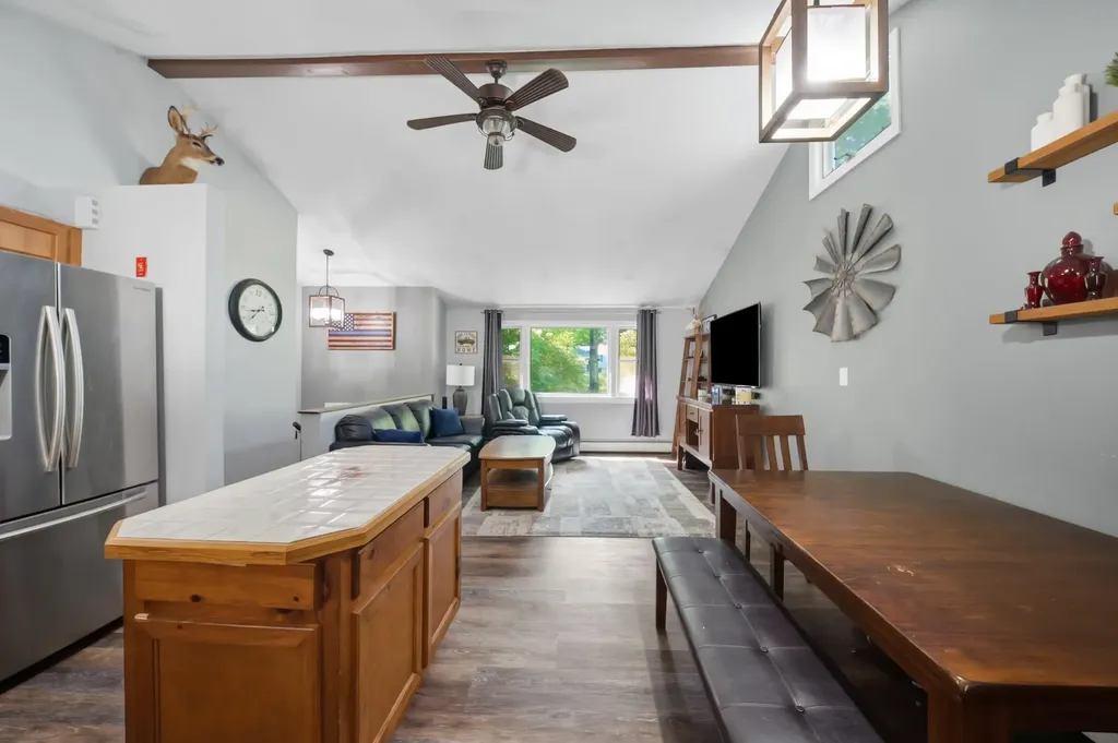 21 Evergreen Drive Goffstown NH 03045