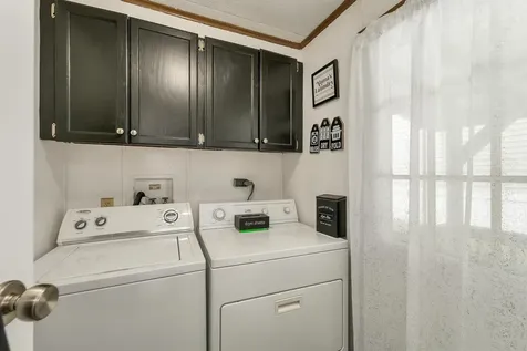 3 Pinecrest Estates Lee NH 03861