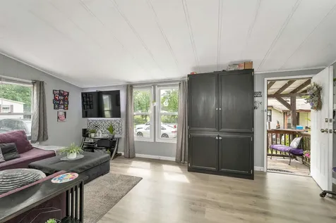 3 Pinecrest Estates Lee NH 03861