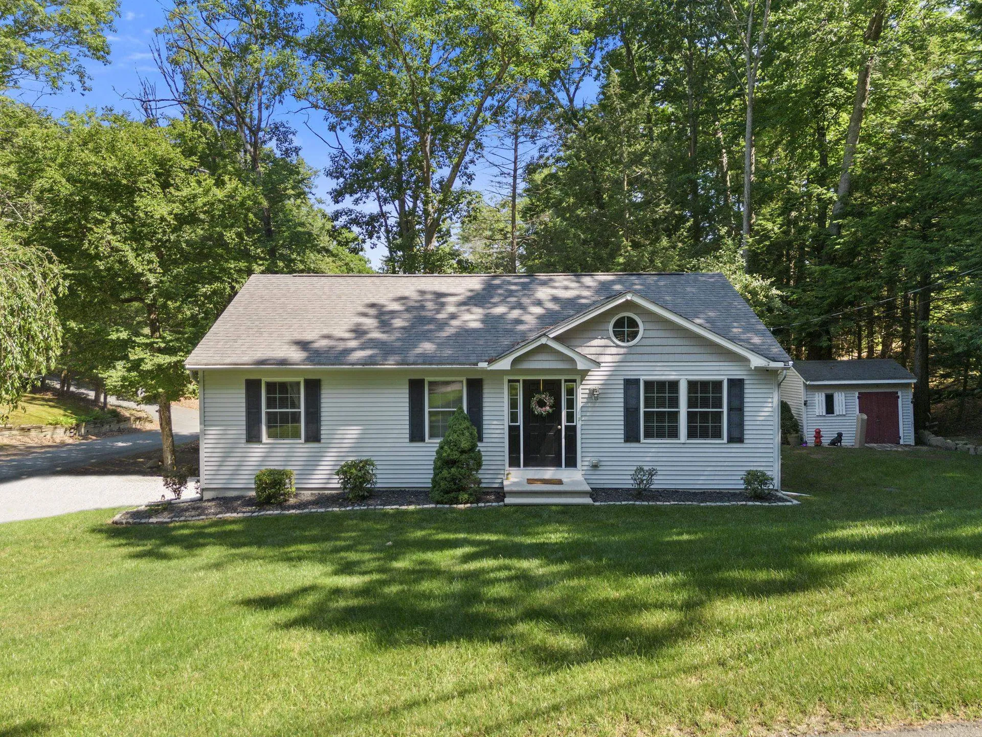 2 Hemlock Shore Drive Atkinson NH 03811