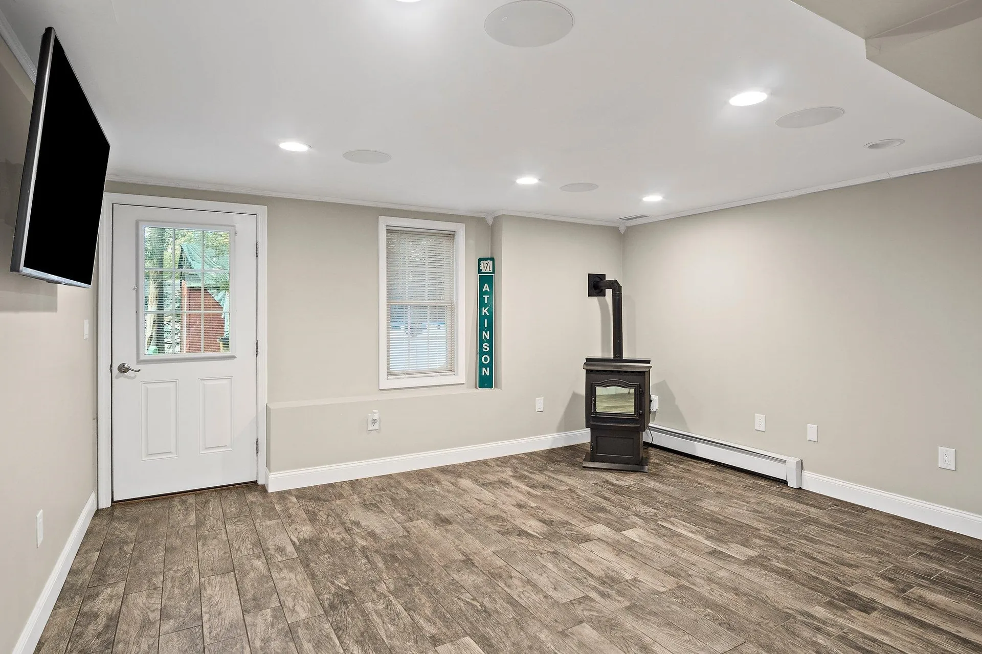 2 Hemlock Shore Drive Atkinson NH 03811