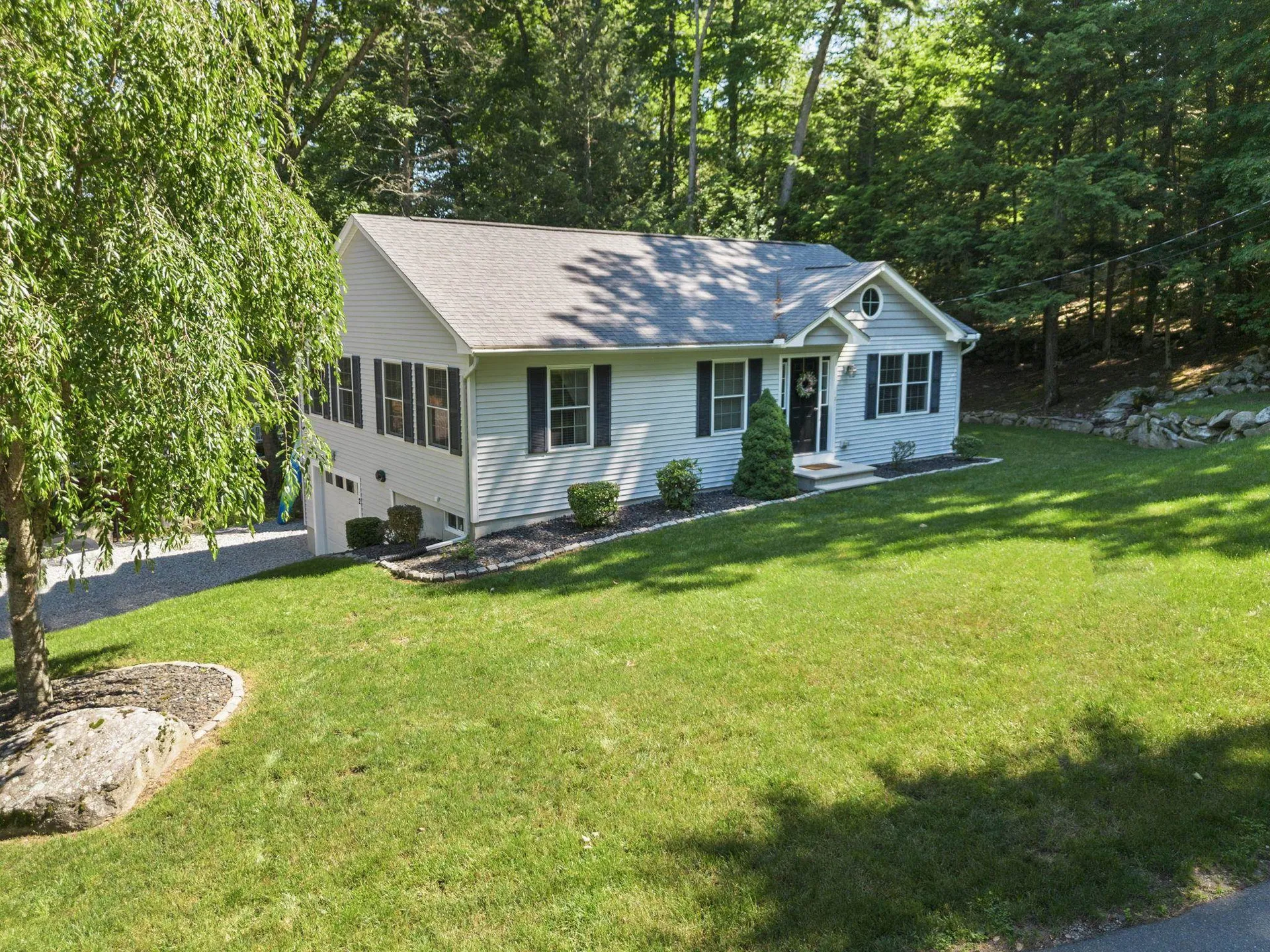 2 Hemlock Shore Drive Atkinson NH 03811