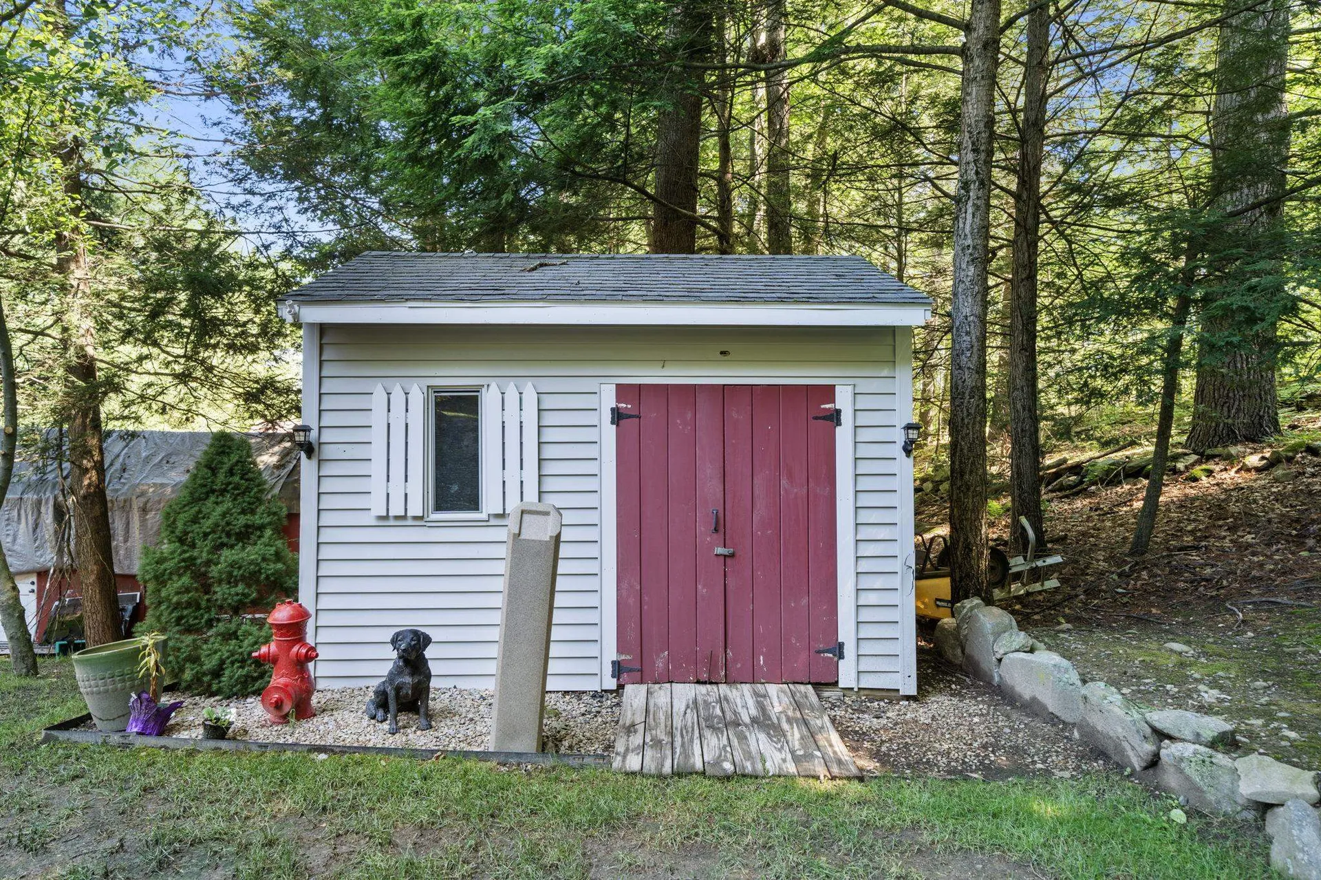 2 Hemlock Shore Drive Atkinson NH 03811