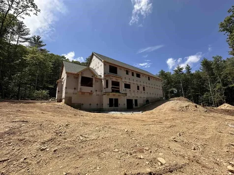 22 Ponemah Road Amherst NH 03031