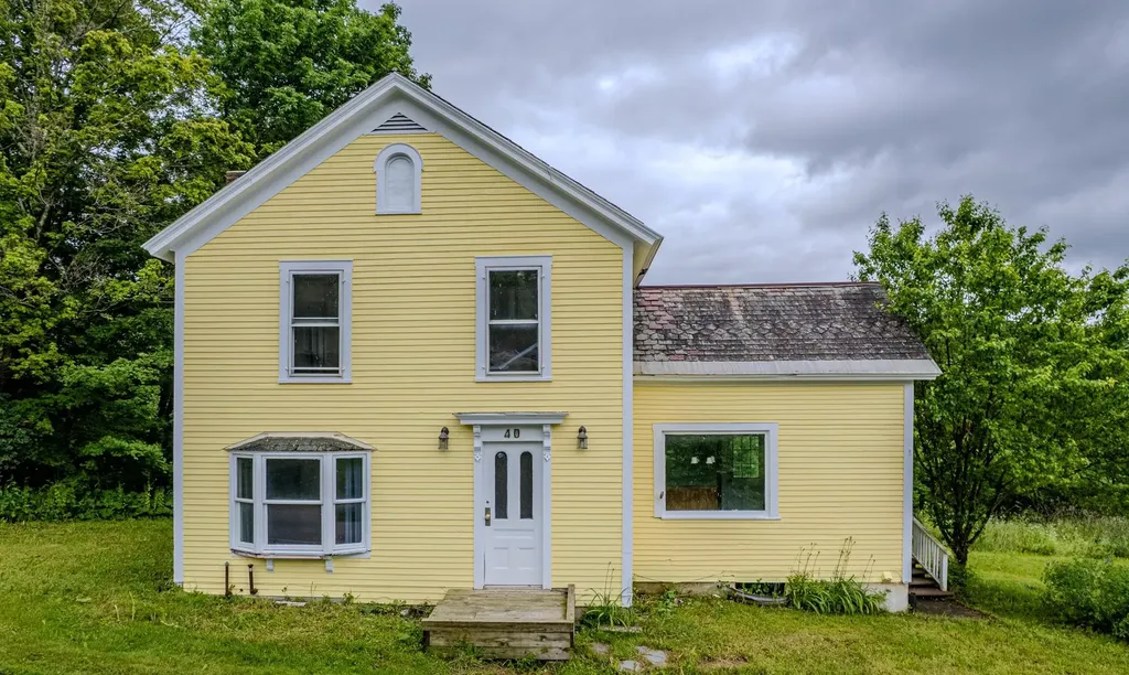 40 East Street Middletown Springs VT 05757