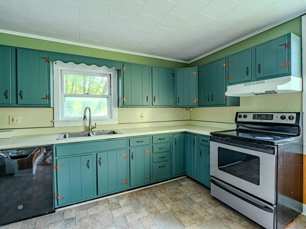 40 East Street Middletown Springs VT 05757