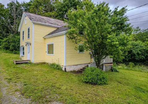 40 East Street Middletown Springs VT 05757