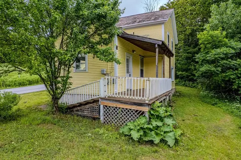 40 East Street Middletown Springs VT 05757