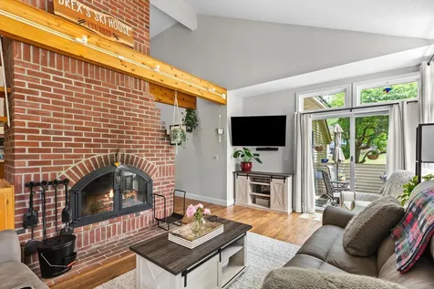 55 Fox Hollow Village Mendon VT 05701