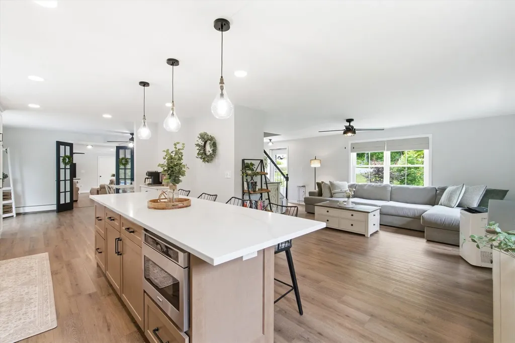 338 N Pembroke Road Pembroke NH 03275