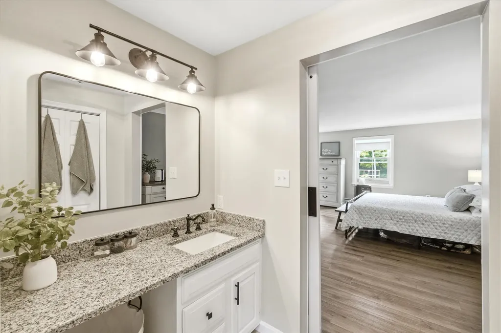 338 N Pembroke Road Pembroke NH 03275