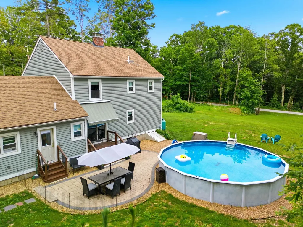 338 N Pembroke Road Pembroke NH 03275