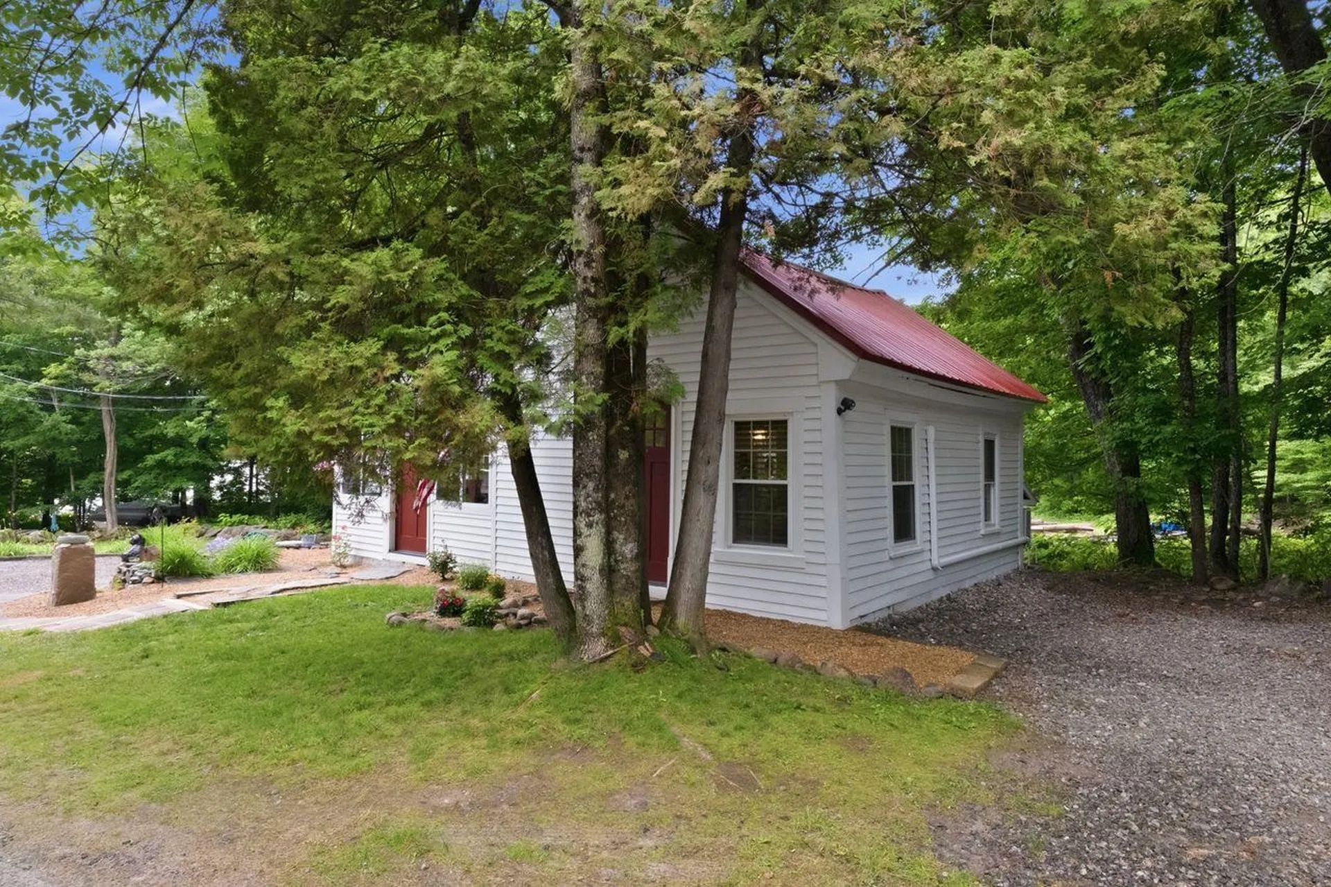 1 Basin Brook Road Rumney NH 03266