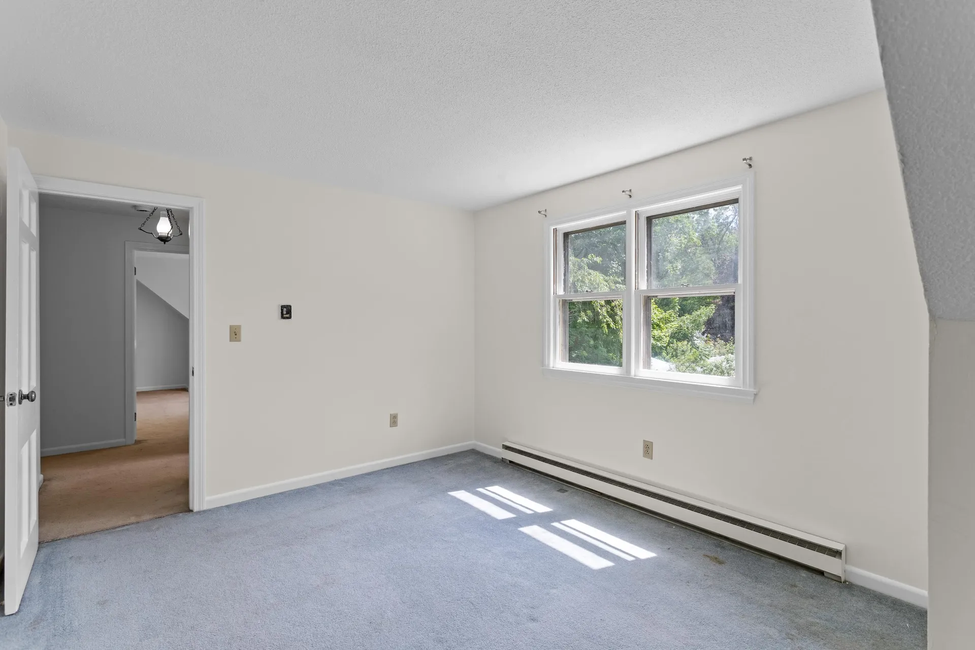 10 Colonial Circle Hampton NH 03842