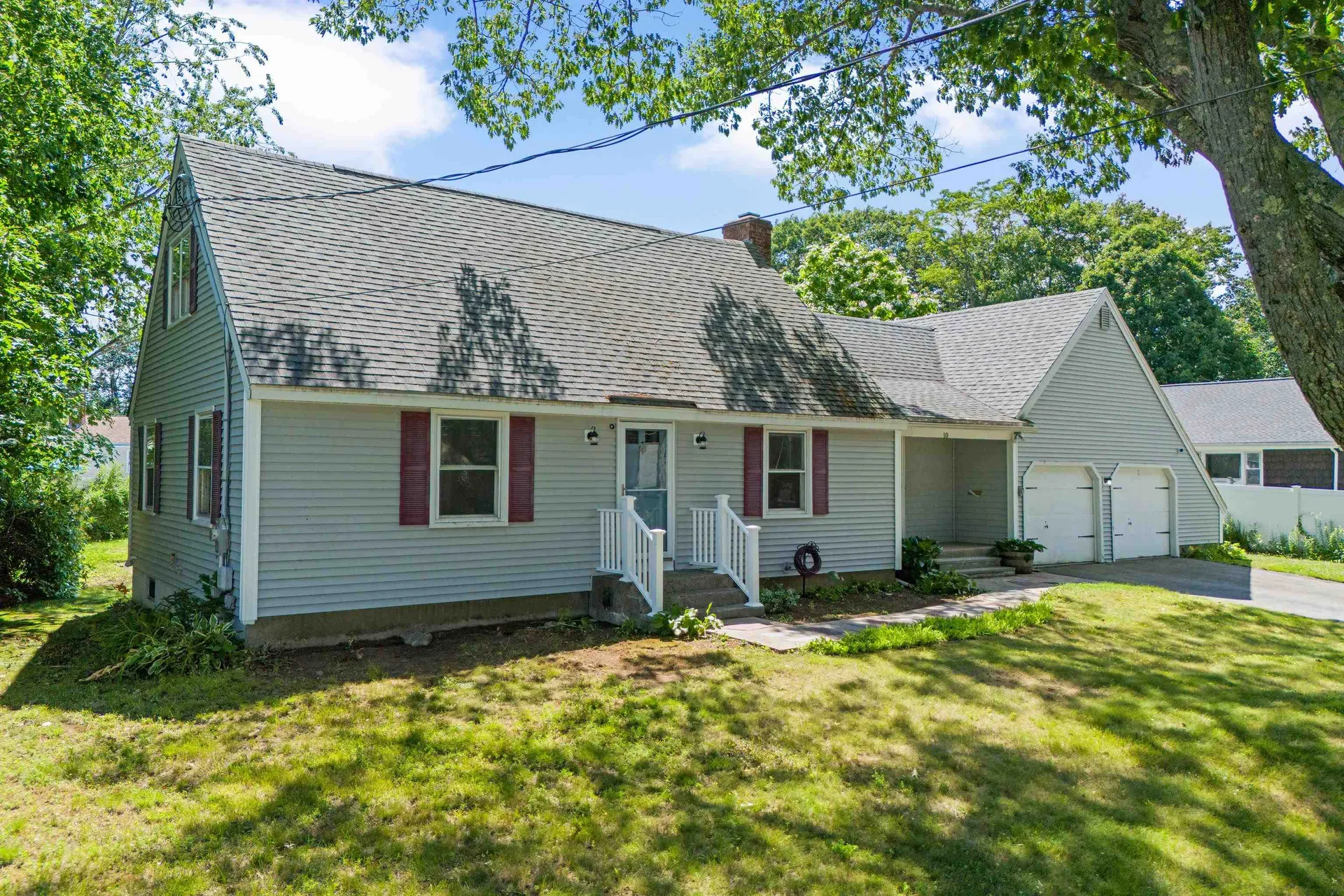 10 Colonial Circle Hampton NH 03842