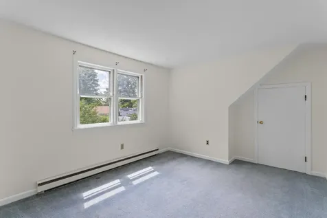 10 Colonial Circle Hampton NH 03842